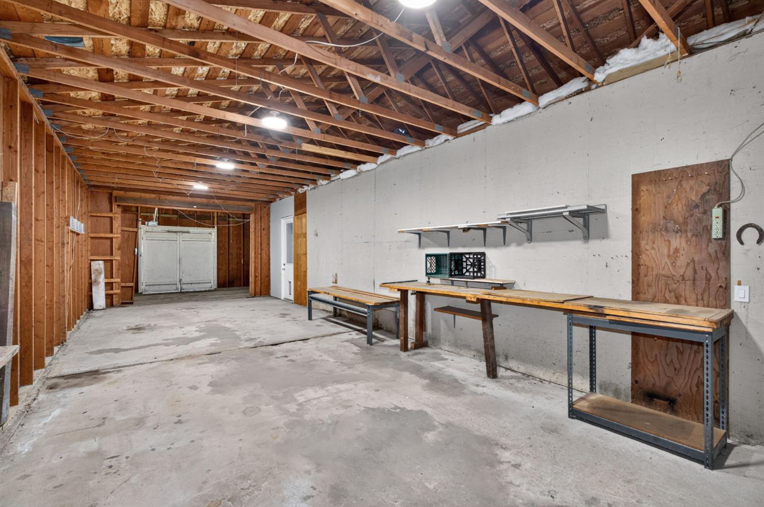 7950 E Shields Ave, Fresno, CA 93737