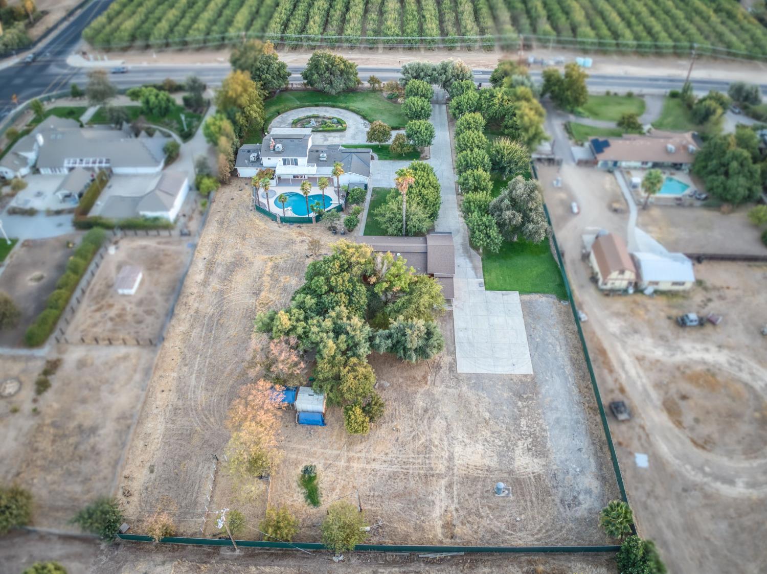 7950 E Shields Ave, Fresno, CA 93737