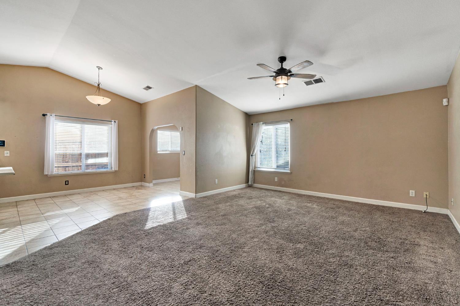 1500 Josephine Ct, Madera, CA 93638