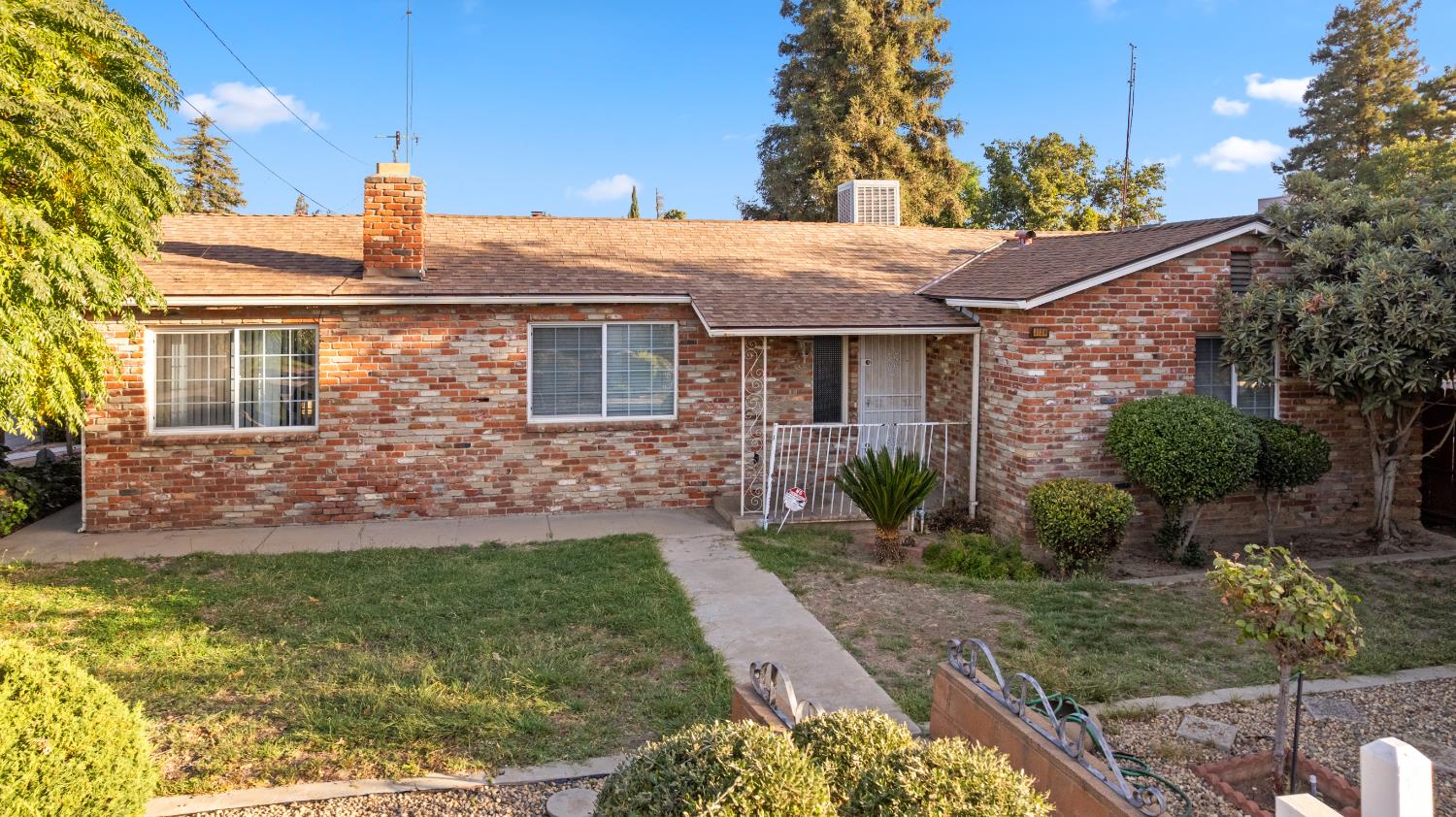 3726 W Bullard Ave, Fresno, CA 93711