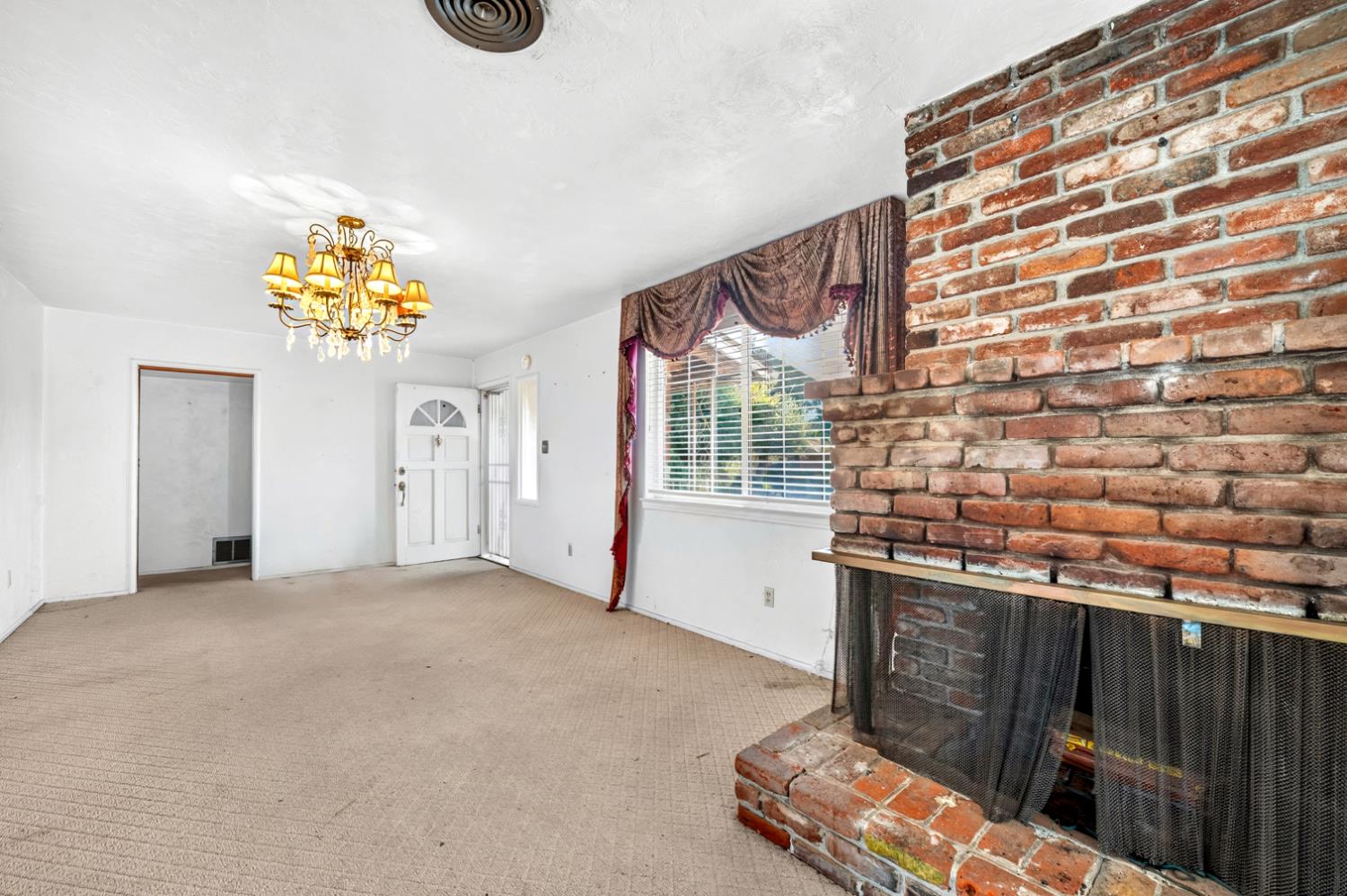 3726 W Bullard Ave, Fresno, CA 93711