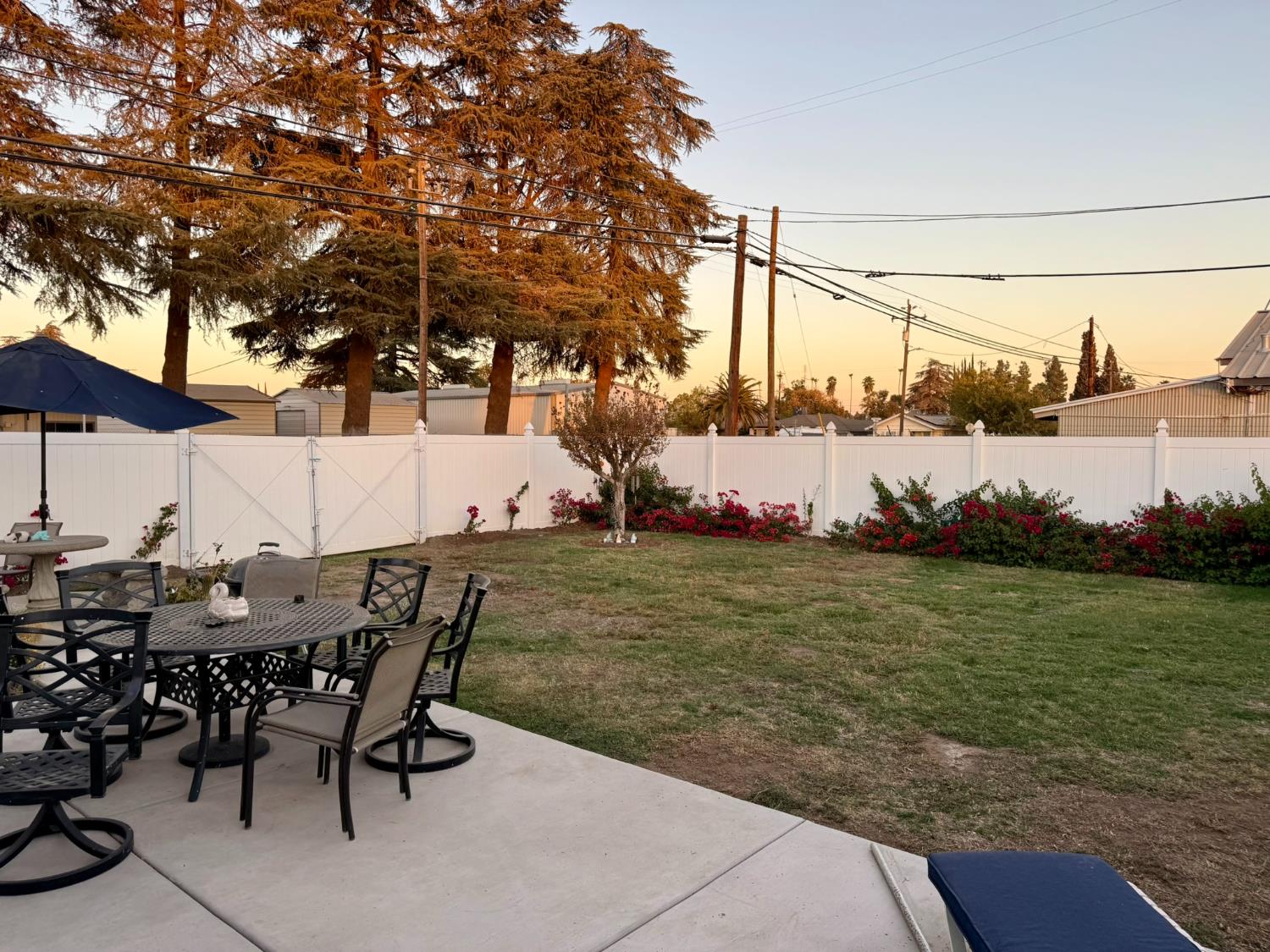 355 N 13th St, Chowchilla, CA 93610