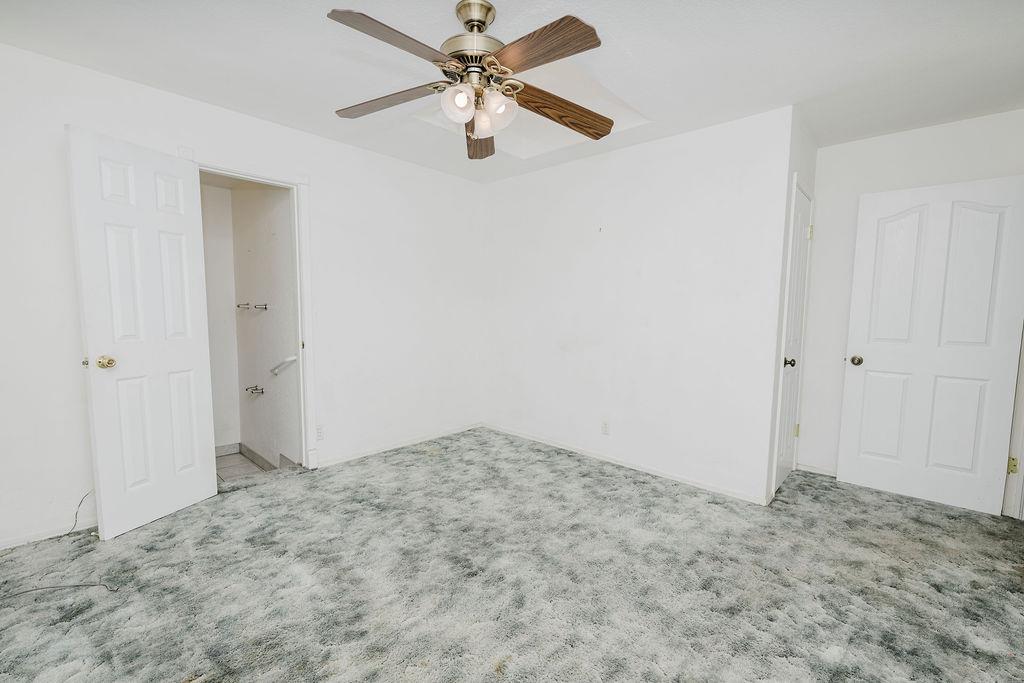 2994 E Ashlan Ave, Fresno, CA 93726