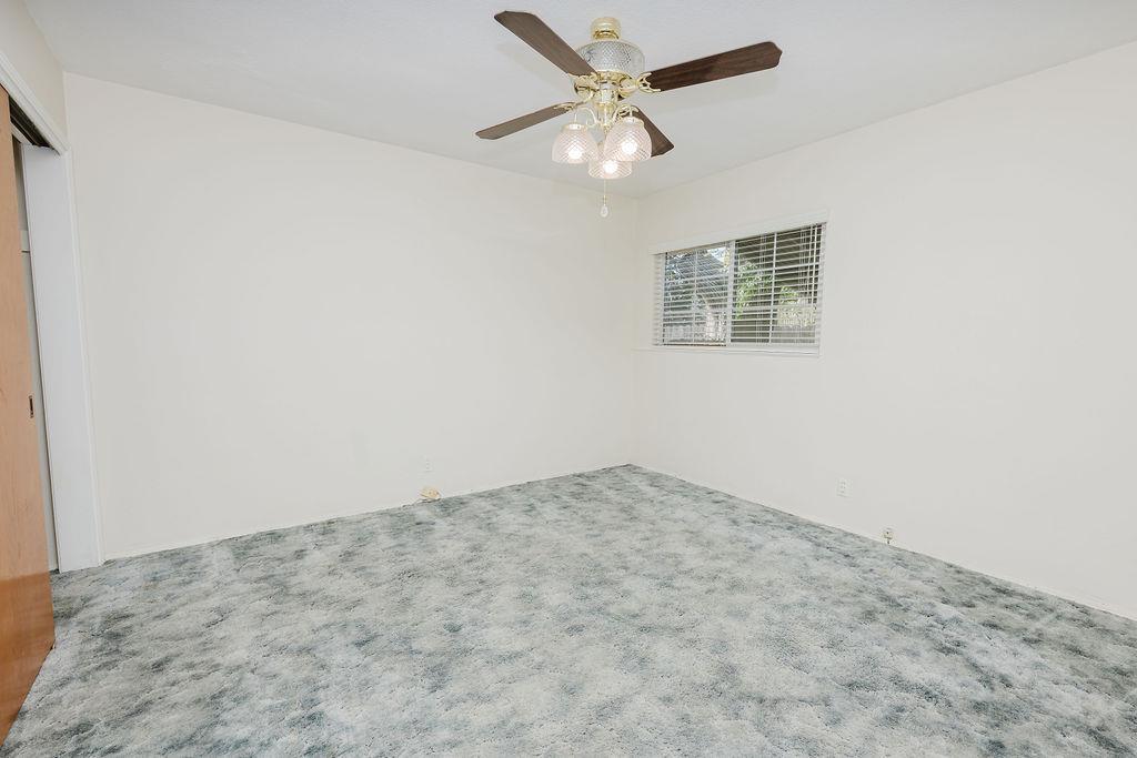 2994 E Ashlan Ave, Fresno, CA 93726