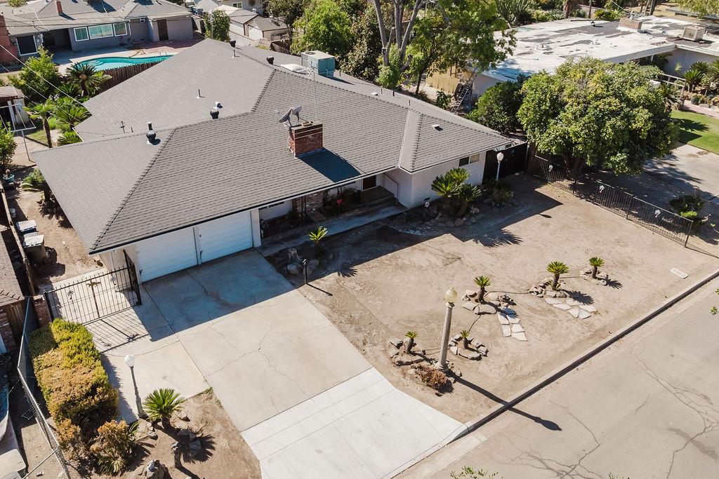 2994 E Ashlan Ave, Fresno, CA 93726