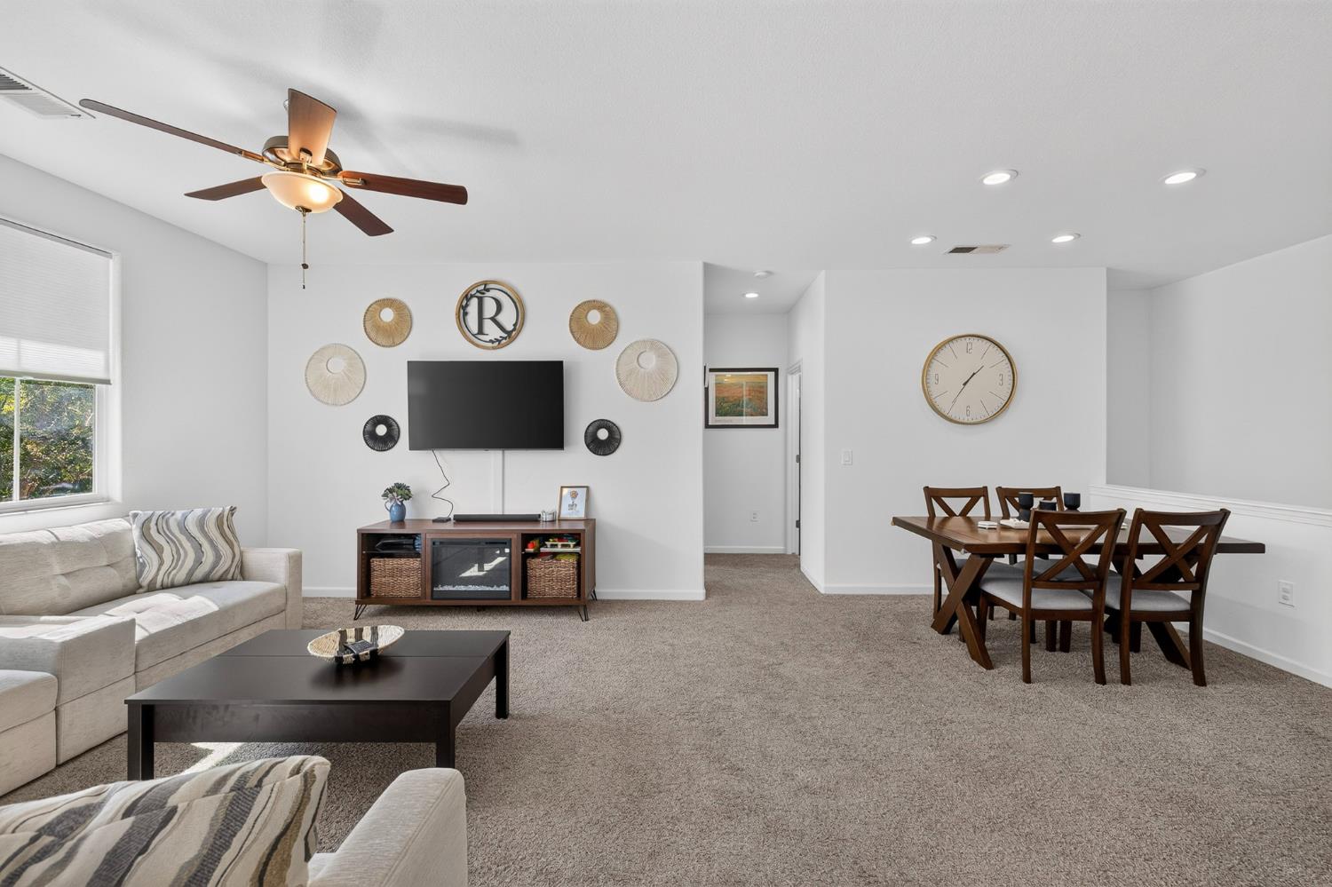 2047 Boccioni Ln, Clovis, CA 93611