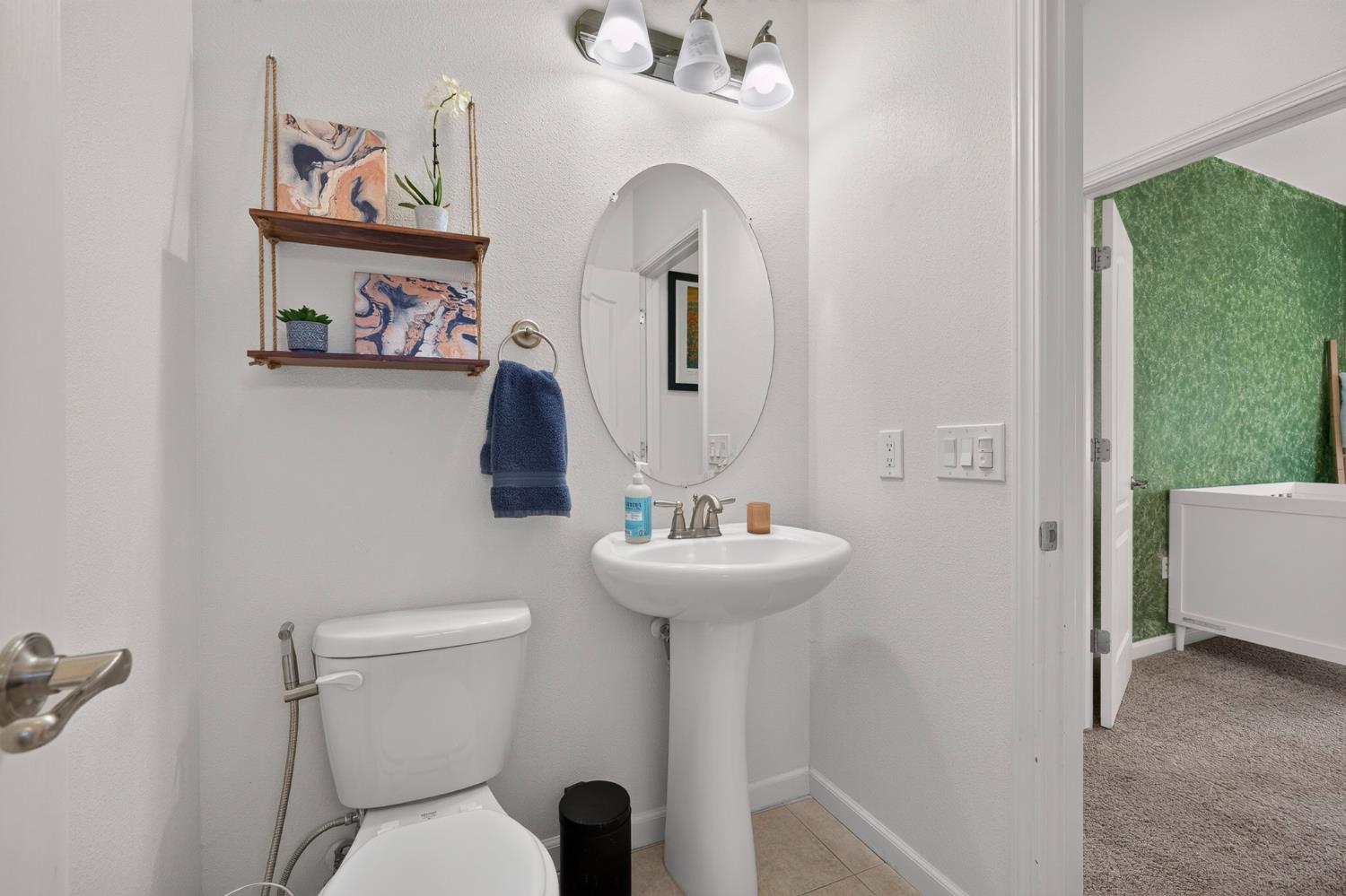 2047 Boccioni Ln, Clovis, CA 93611