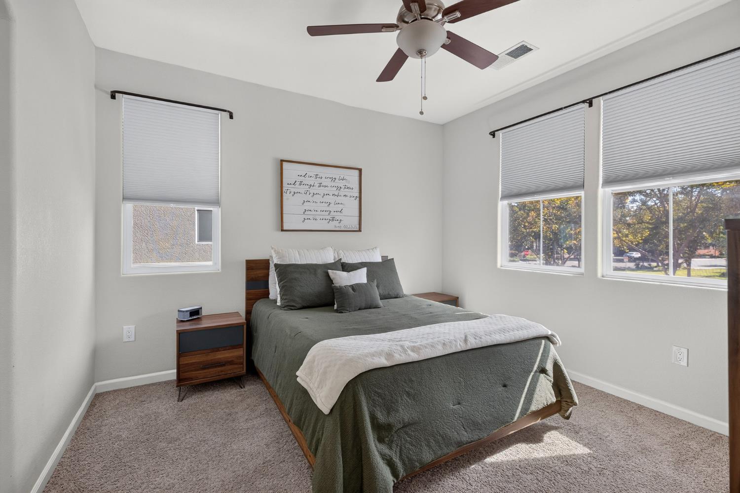 2047 Boccioni Ln, Clovis, CA 93611