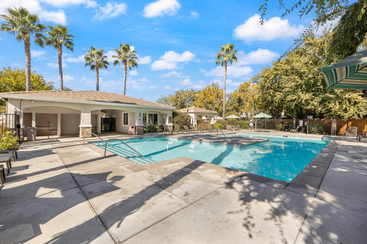 2047 Boccioni Ln, Clovis, CA 93611