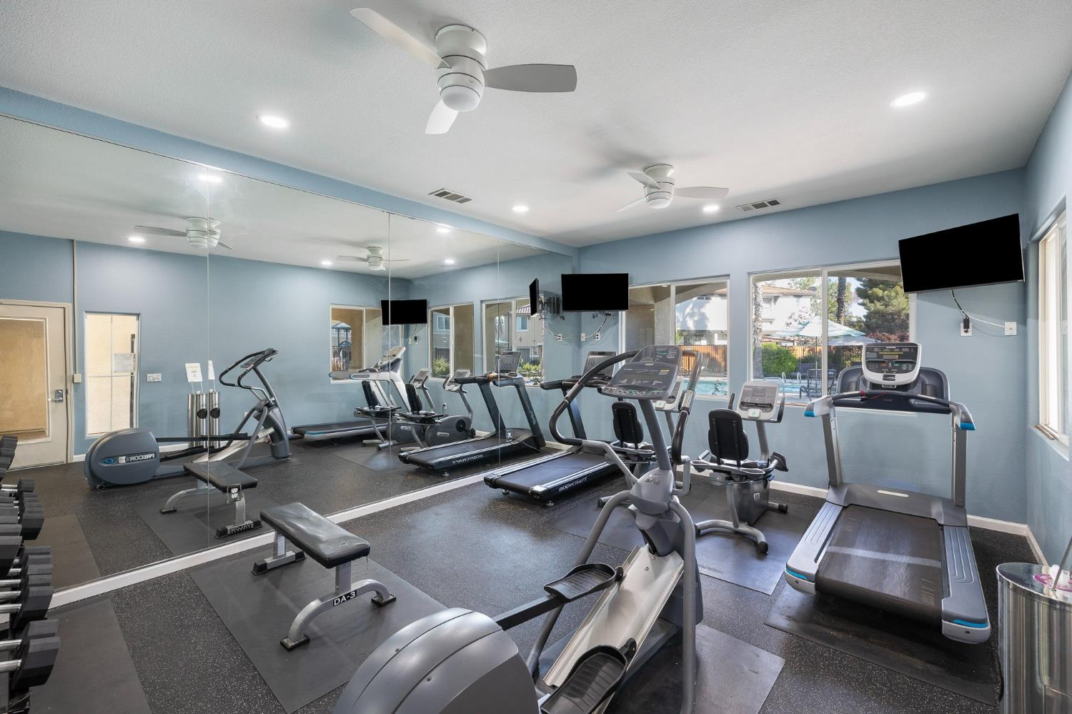 2047 Boccioni Ln, Clovis, CA 93611