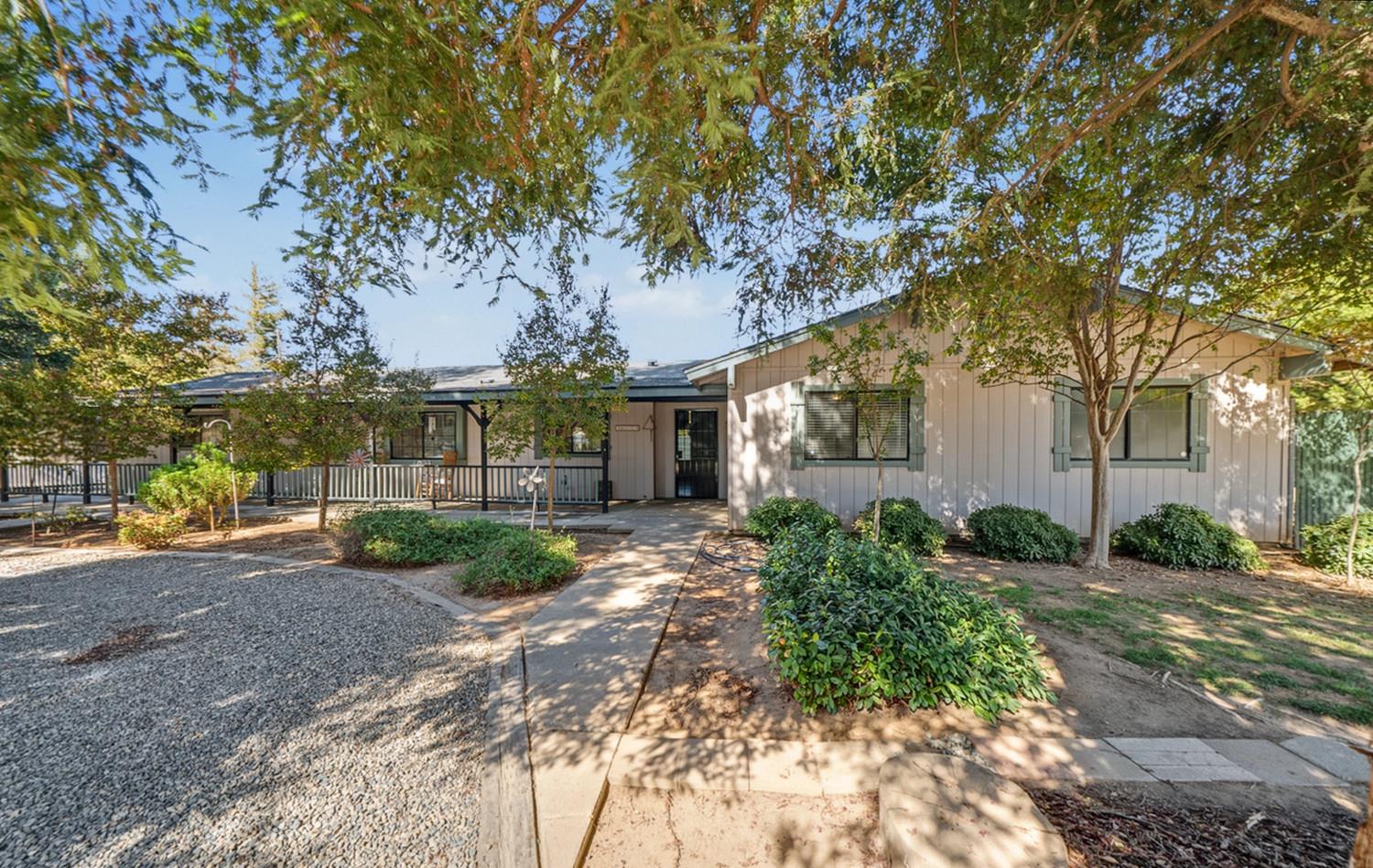 36223 Blossom Ave, Madera, CA 93636