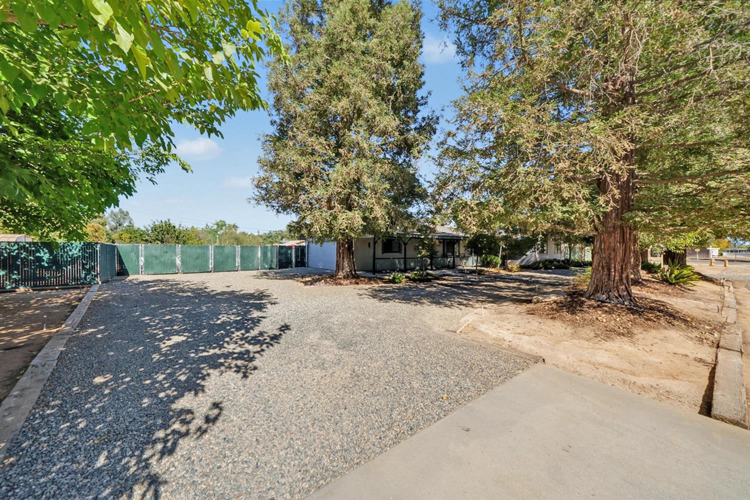 36223 Blossom Ave, Madera, CA 93636
