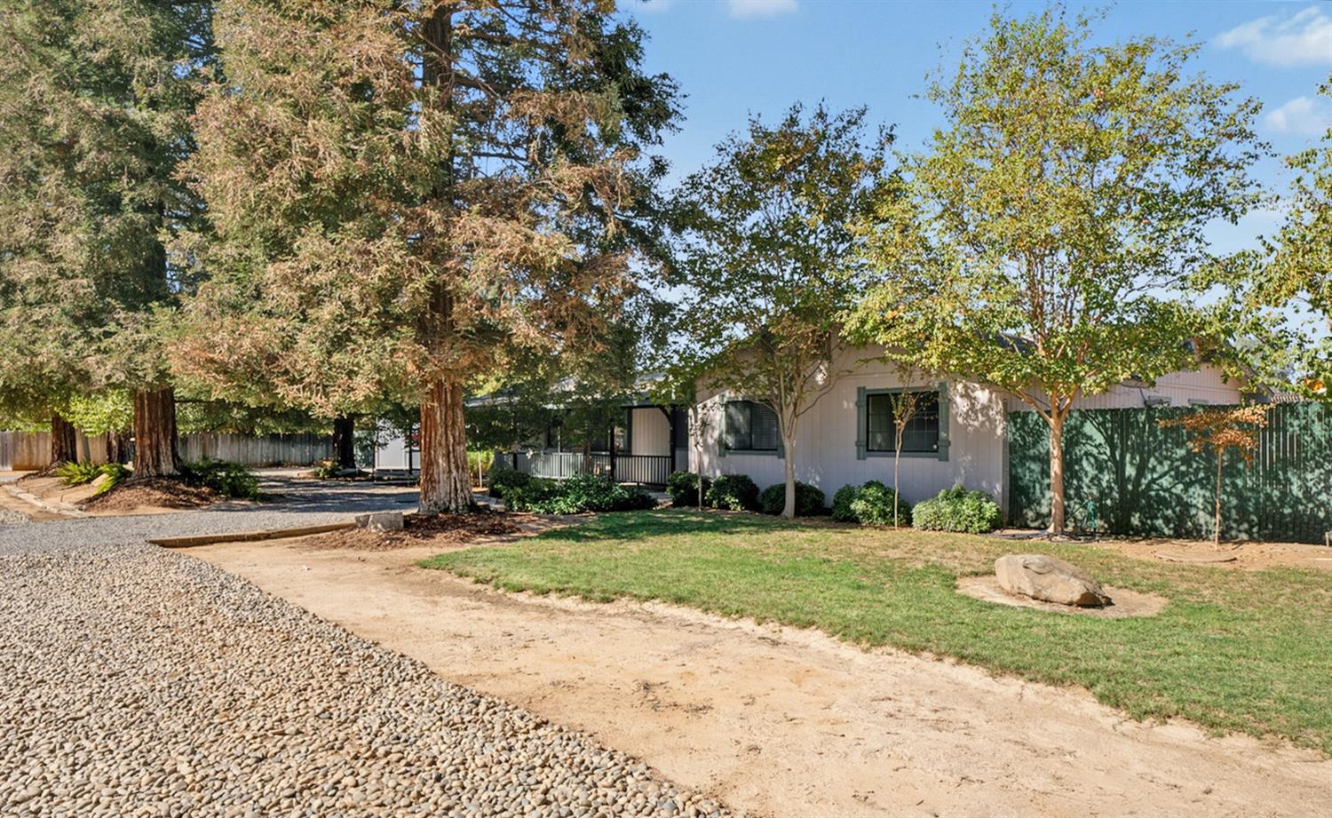 36223 Blossom Ave, Madera, CA 93636