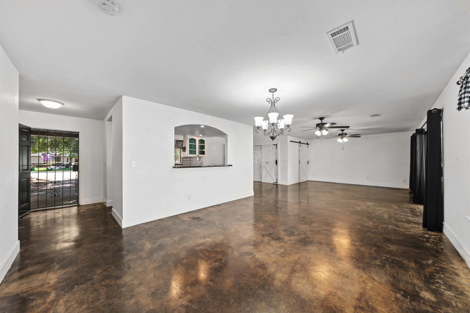 36223 Blossom Ave, Madera, CA 93636