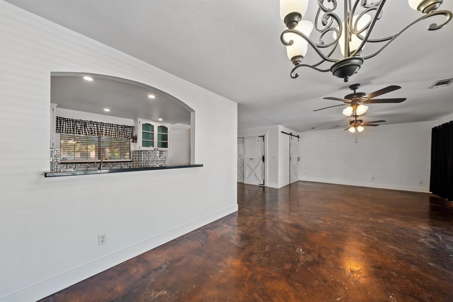 36223 Blossom Ave, Madera, CA 93636