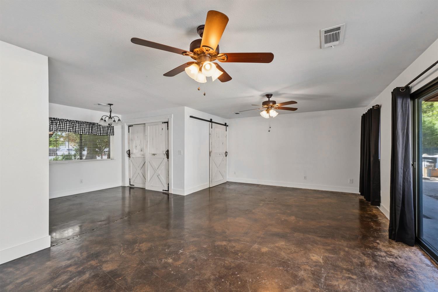 36223 Blossom Ave, Madera, CA 93636