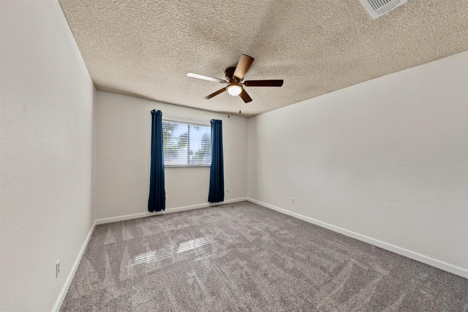 36223 Blossom Ave, Madera, CA 93636