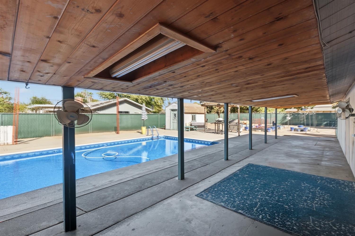 36223 Blossom Ave, Madera, CA 93636