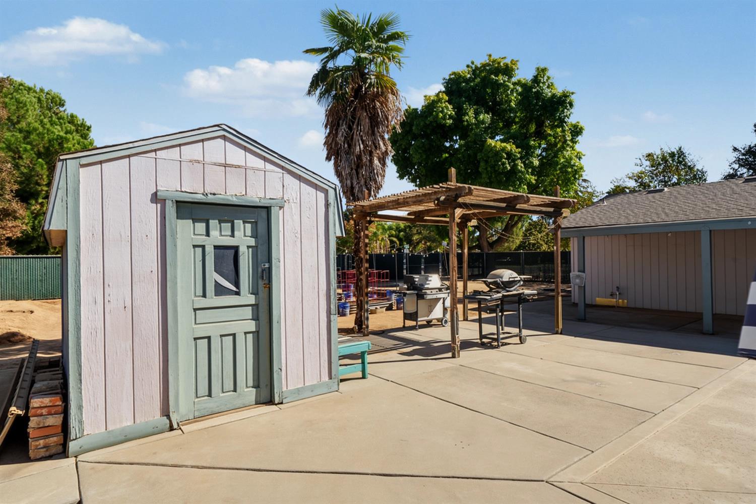 36223 Blossom Ave, Madera, CA 93636