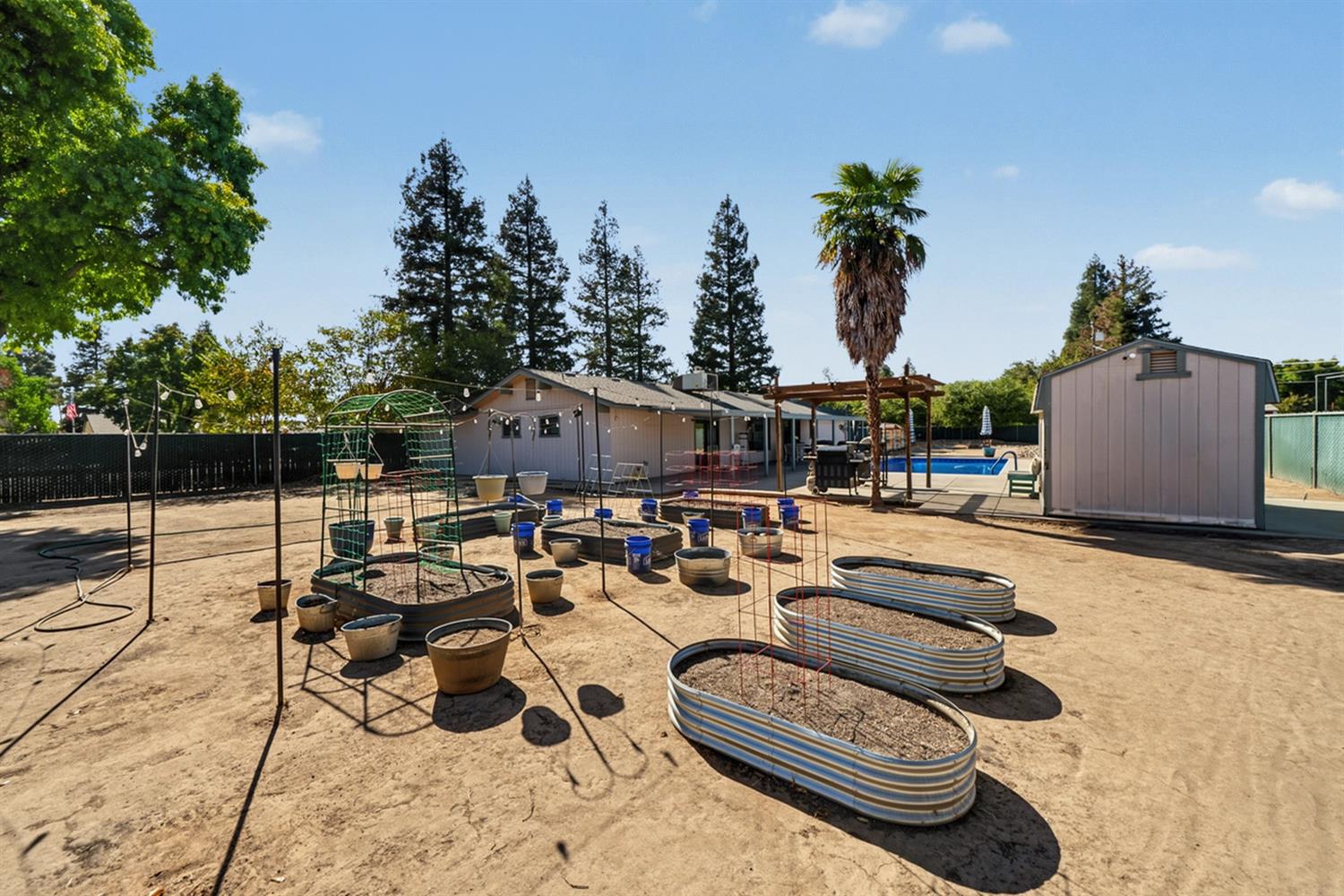36223 Blossom Ave, Madera, CA 93636