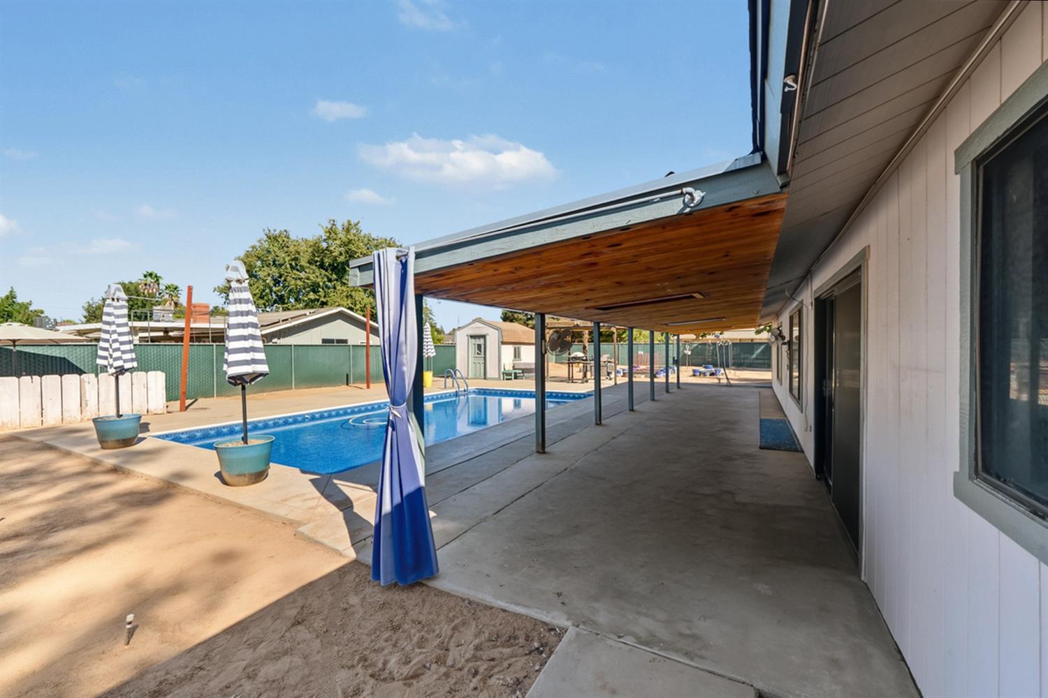 36223 Blossom Ave, Madera, CA 93636
