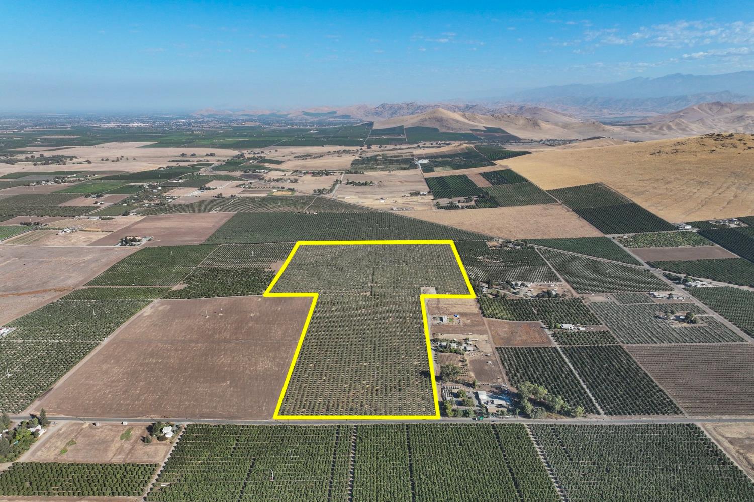 26954 Avenue 96, Terra Bella, CA 93270