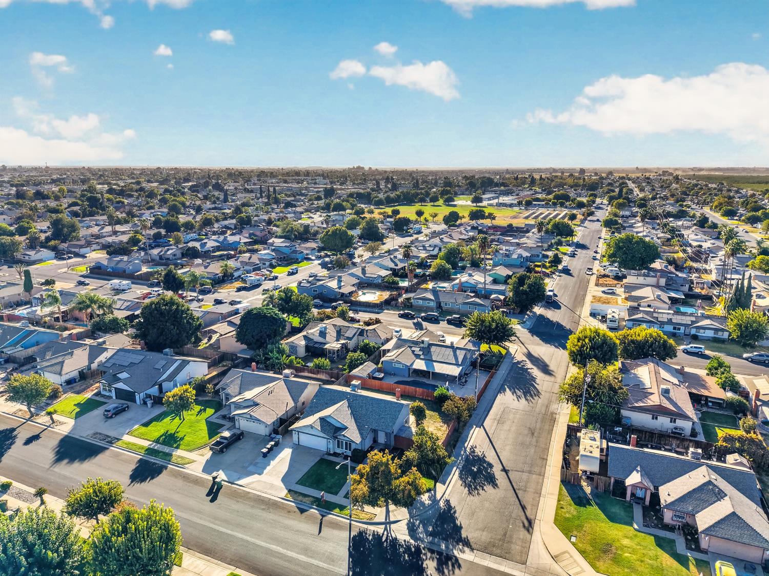 1423 Belinda Dr, Lemoore, CA 93245