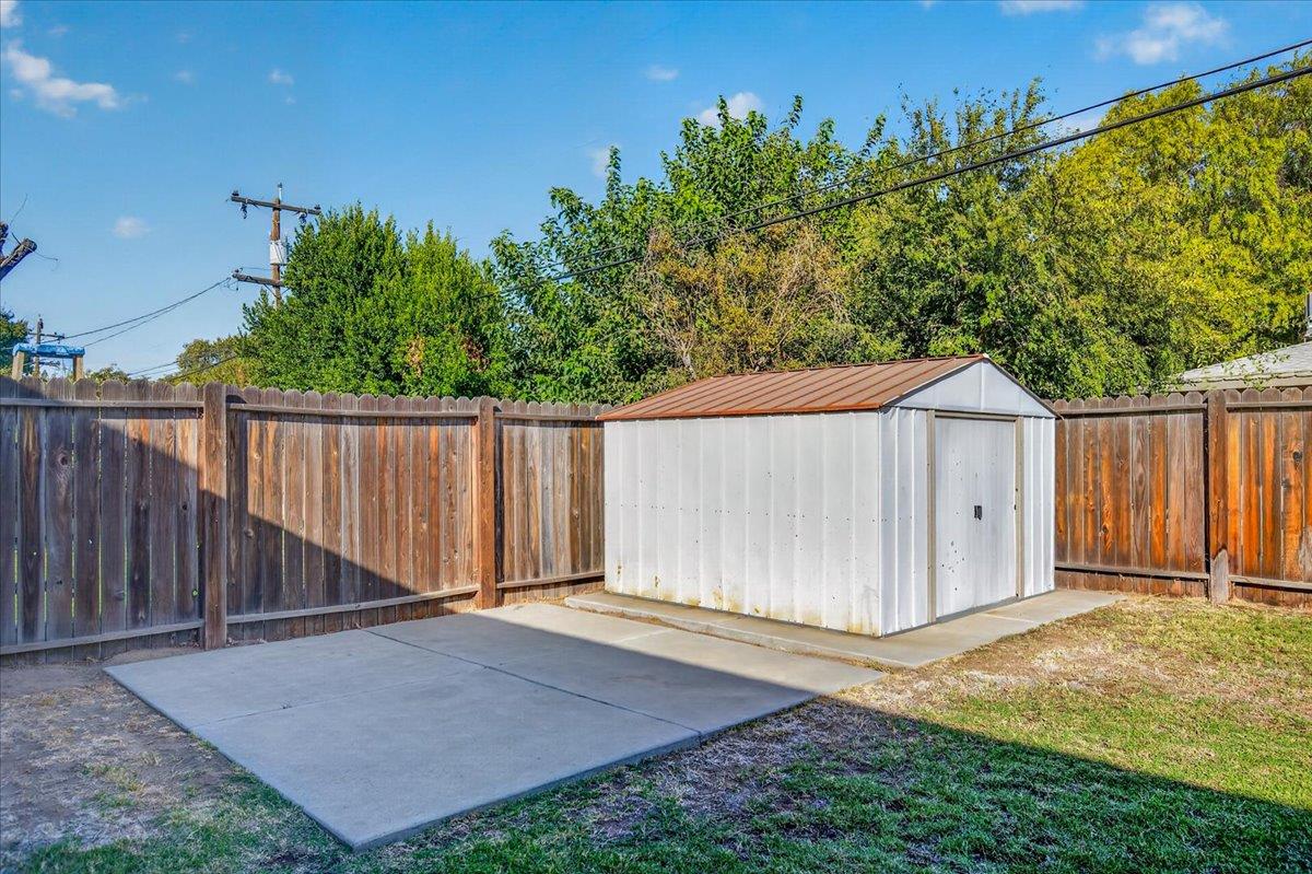 4308 N Cedar Ave, Fresno, CA 93726