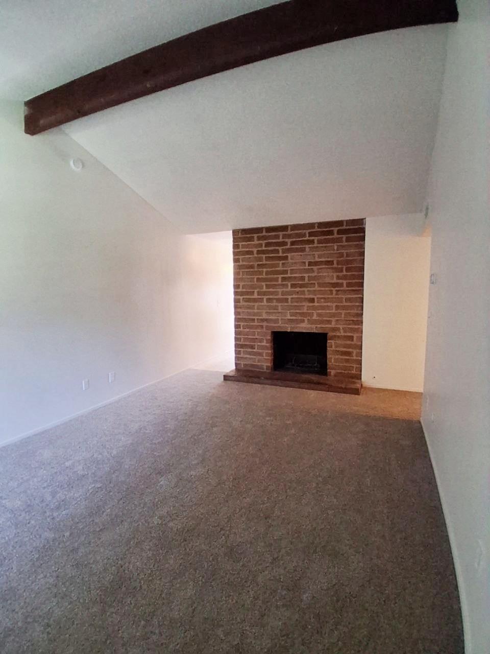 1493 W Fairmont Ave, Fresno, CA 93705