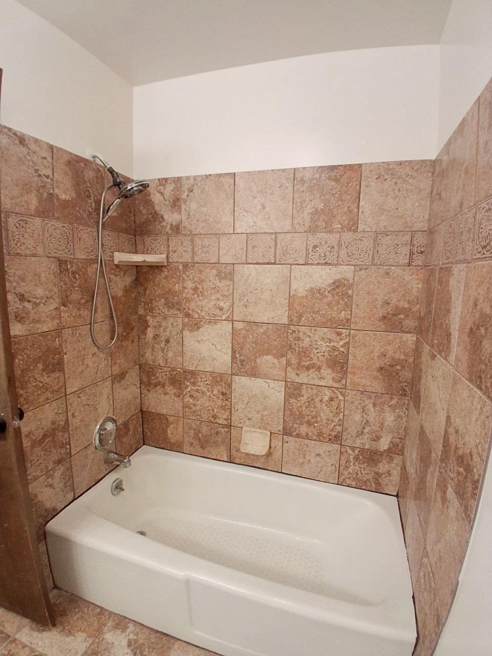 1493 W Fairmont Ave, Fresno, CA 93705