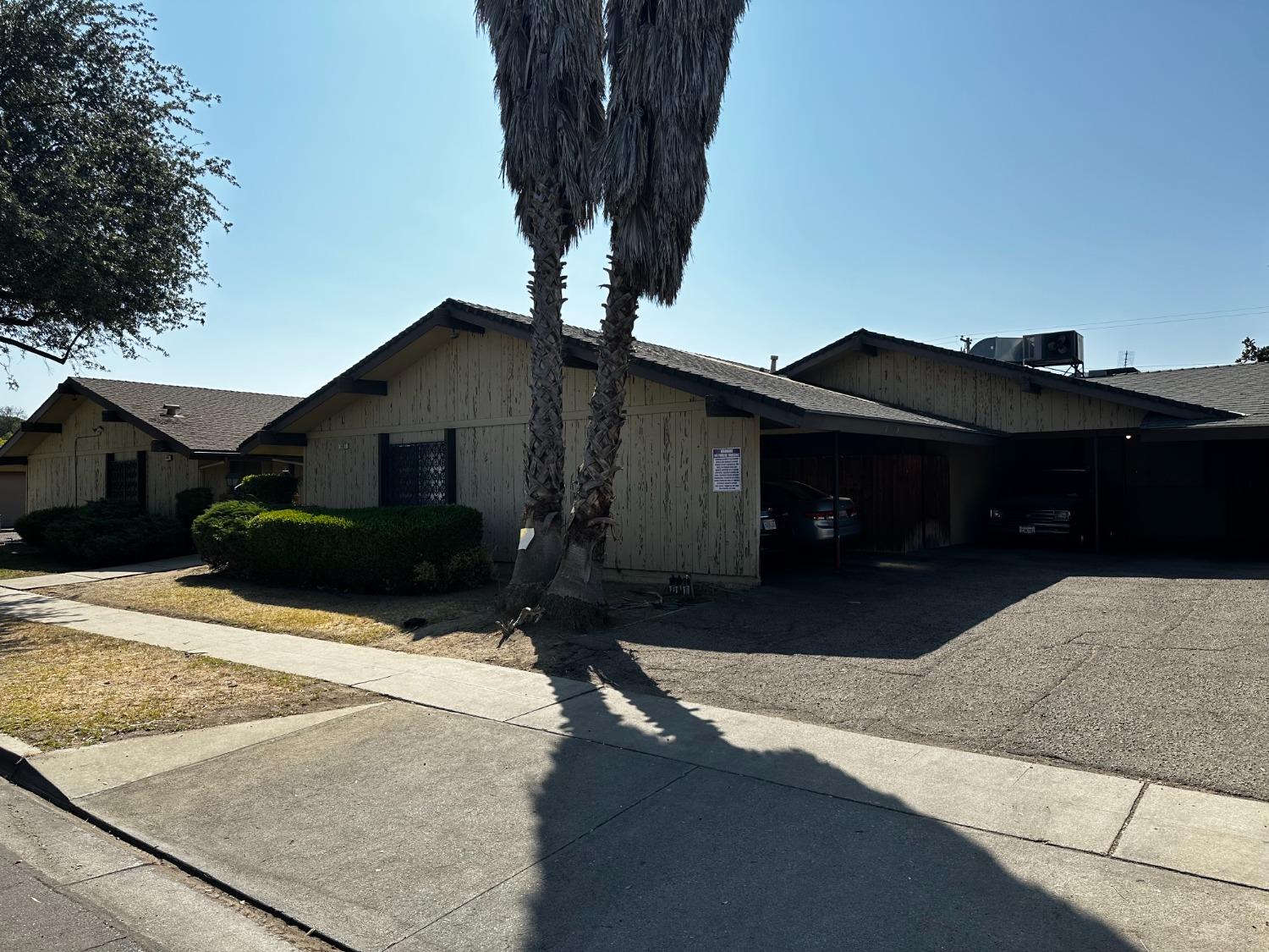 1493 W Fairmont Ave, Fresno, CA 93705