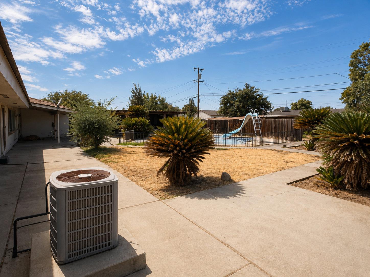 146 W Hanford Armona Rd, Lemoore, CA 93245