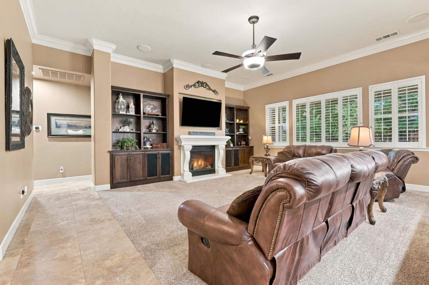 759 Davis Ave, Exeter, CA 93221