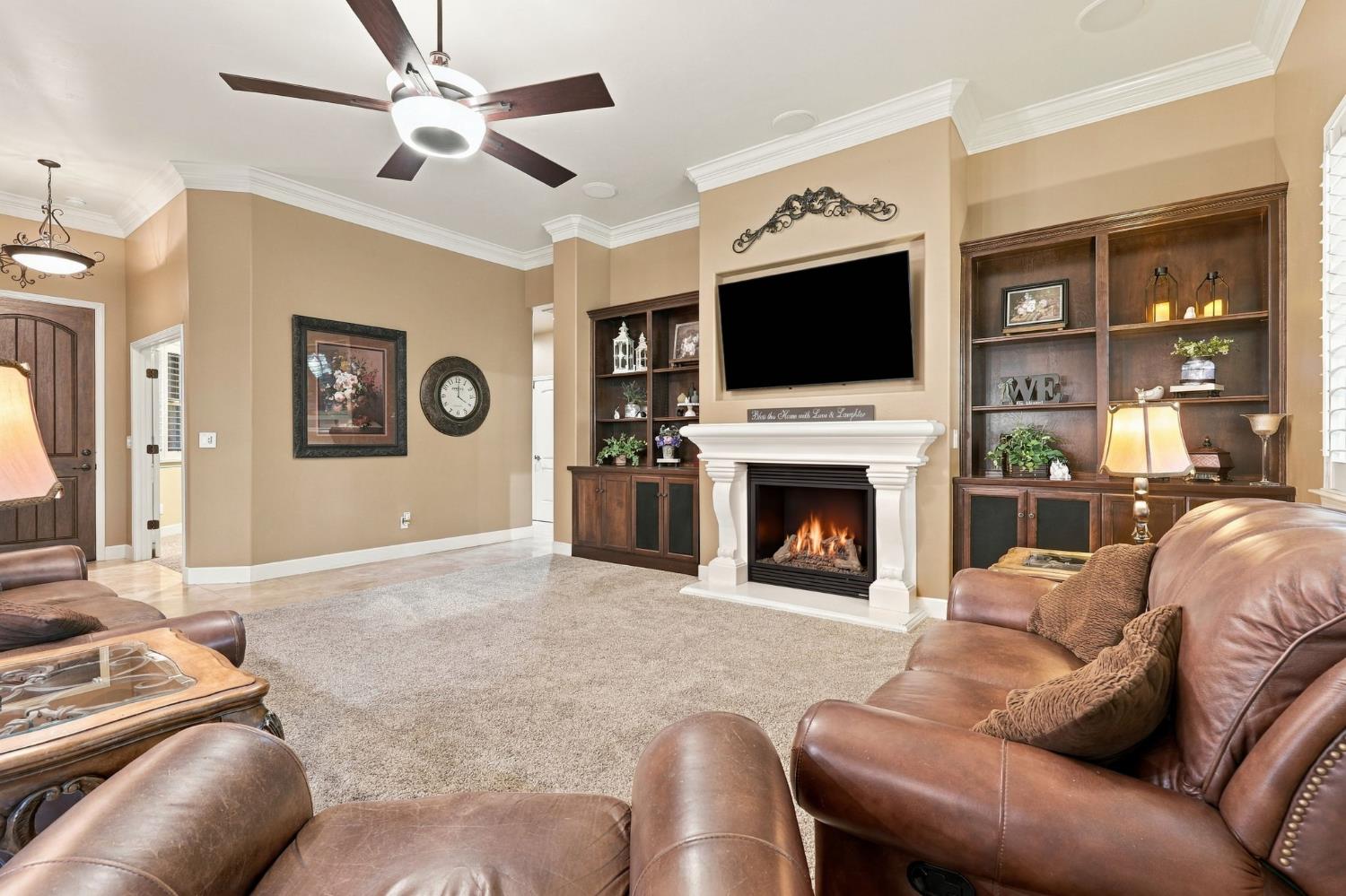 759 Davis Ave, Exeter, CA 93221