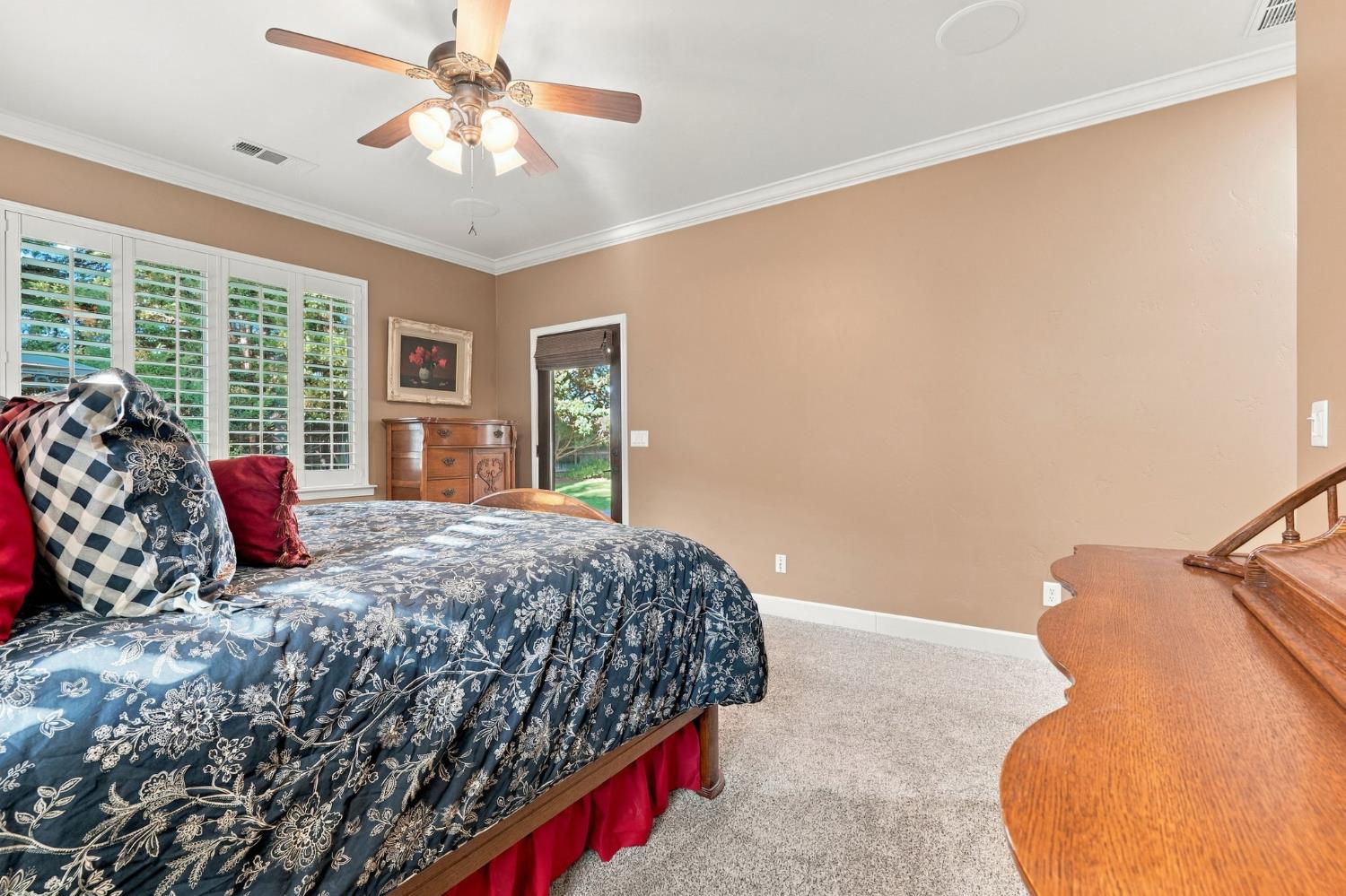 759 Davis Ave, Exeter, CA 93221