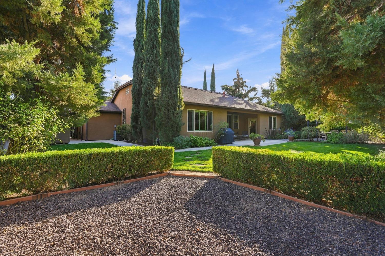 759 Davis Ave, Exeter, CA 93221