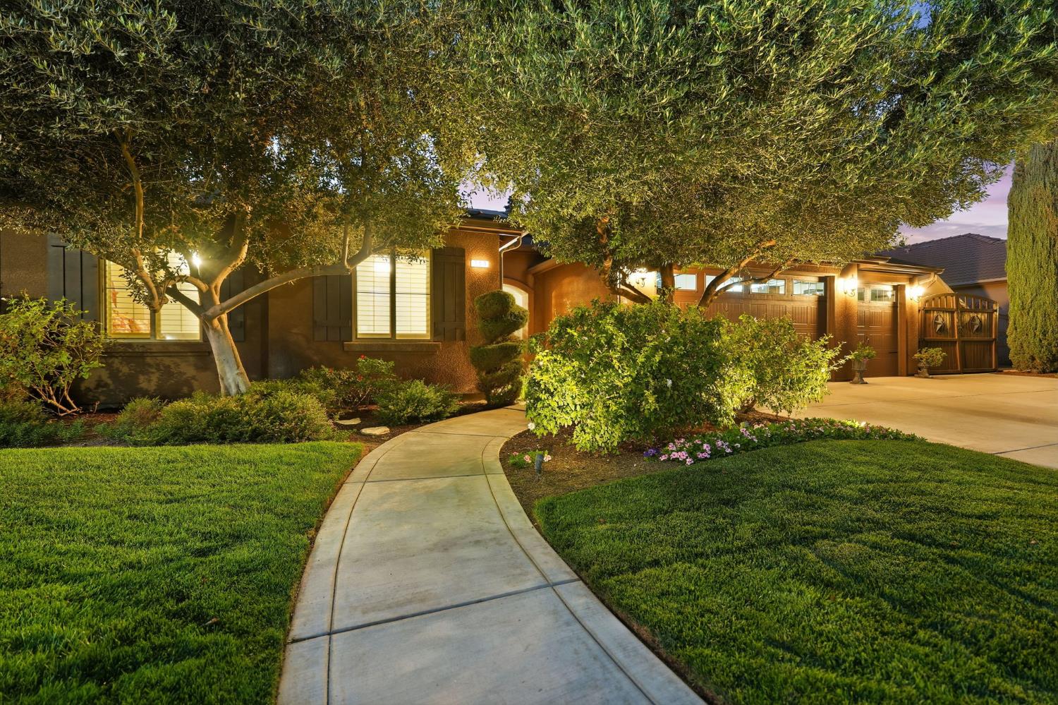 759 Davis Ave, Exeter, CA 93221