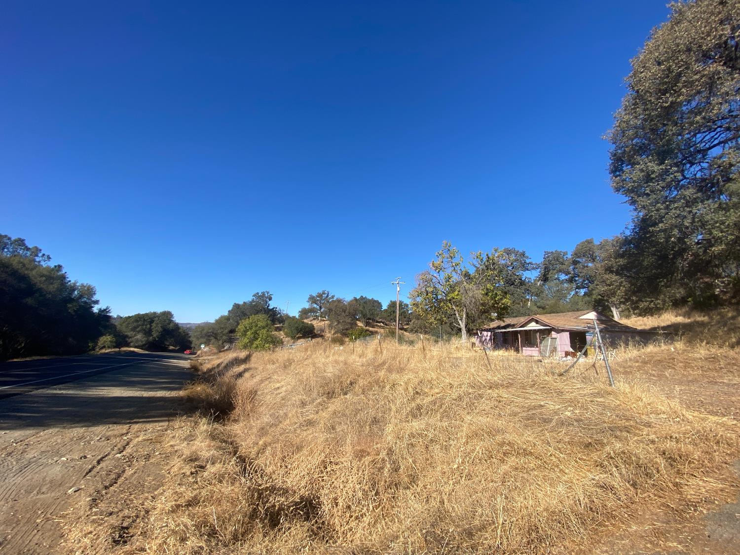 4498 Highway 49 S, Mariposa, CA 95338