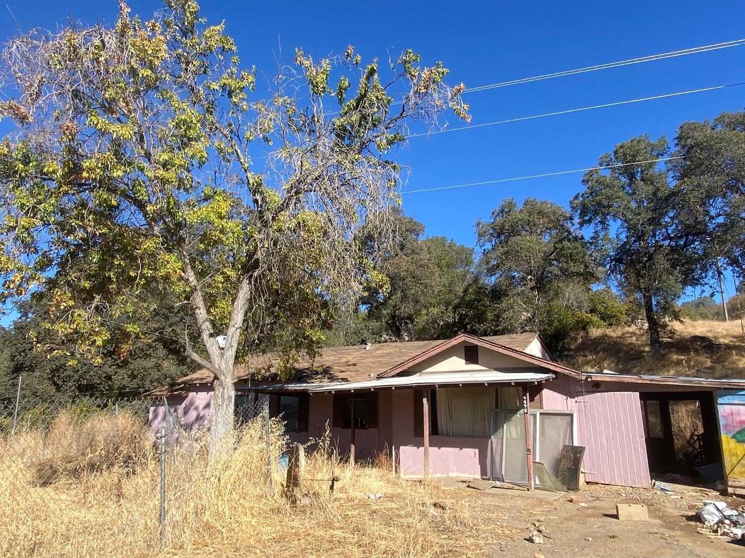 4498 Highway 49 S, Mariposa, CA 95338