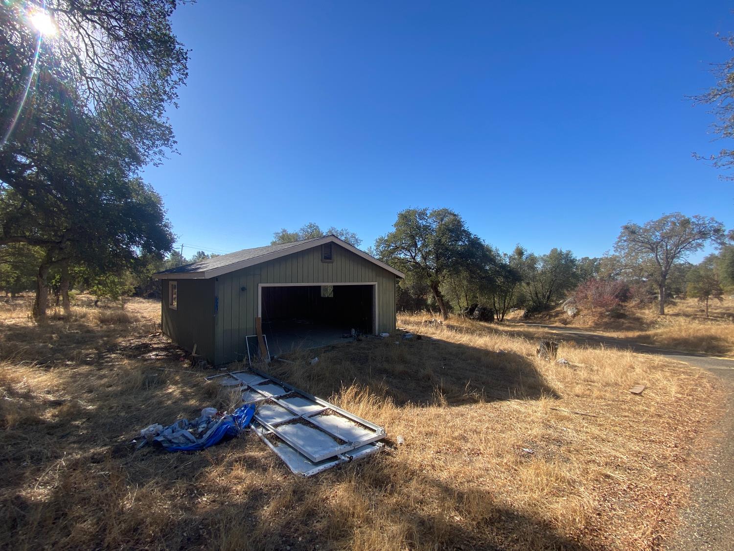 4498 Highway 49 S, Mariposa, CA 95338