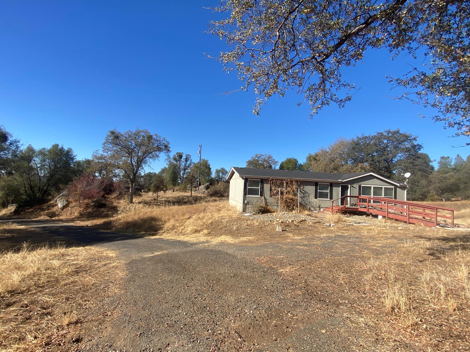 4498 Highway 49 S, Mariposa, CA 95338