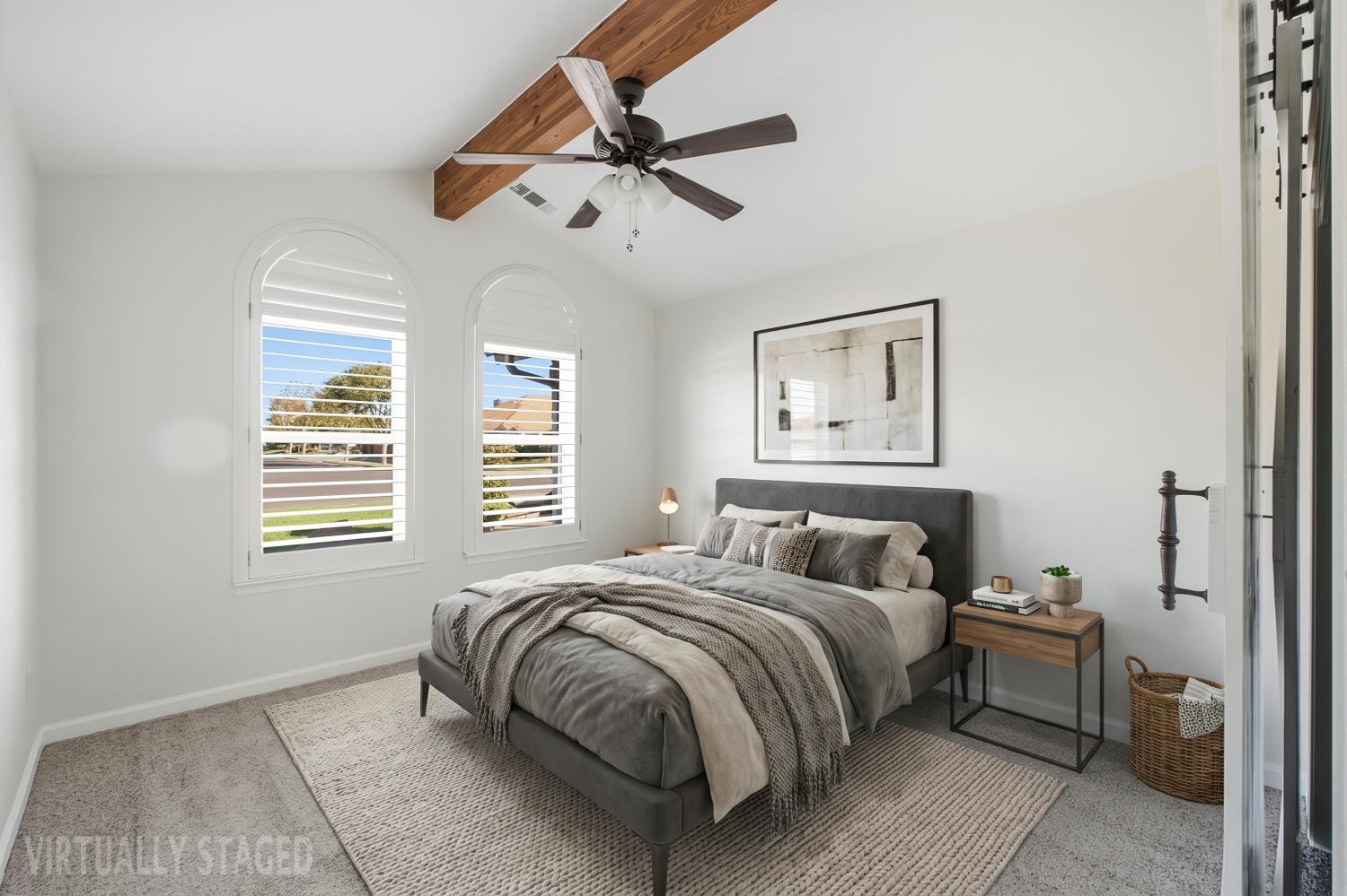 345 S Acacia Dr, Lemoore, CA 93245