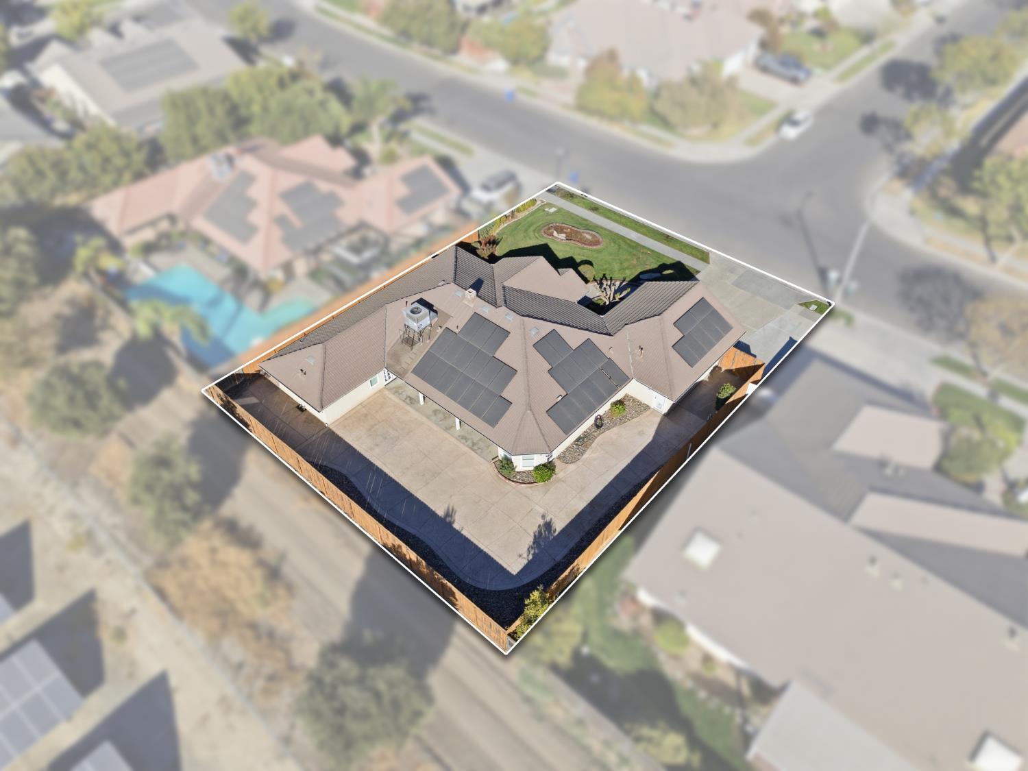 345 S Acacia Dr, Lemoore, CA 93245