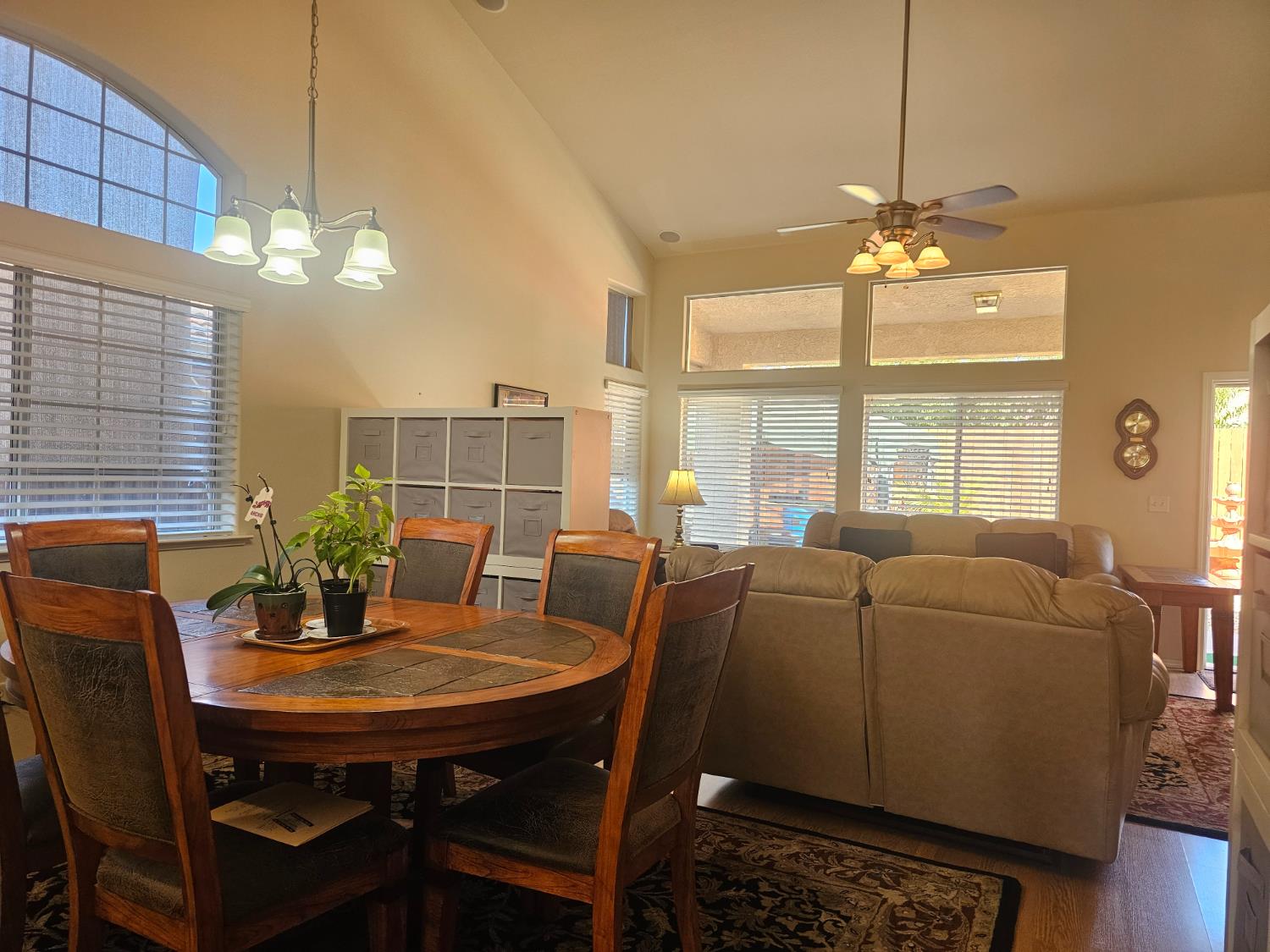 2335 Judith Way, Madera, CA 93637