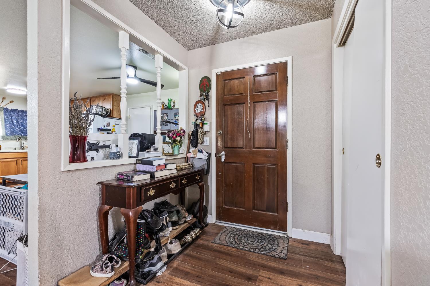 2347 N Ring Ave, Fresno, CA 93723