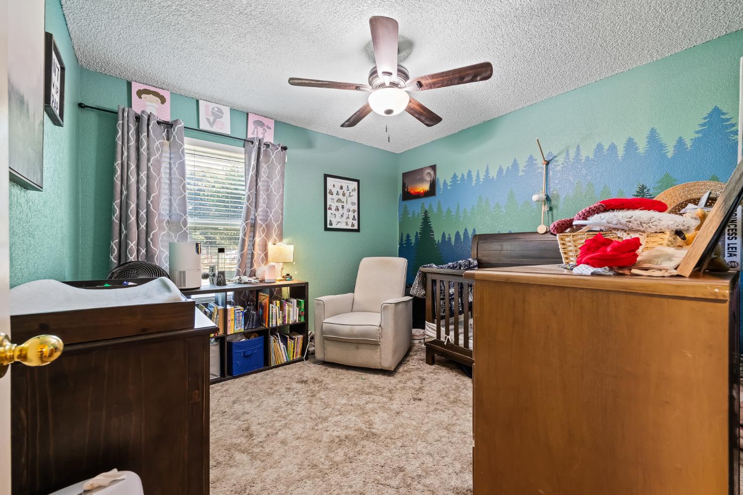 2347 N Ring Ave, Fresno, CA 93723