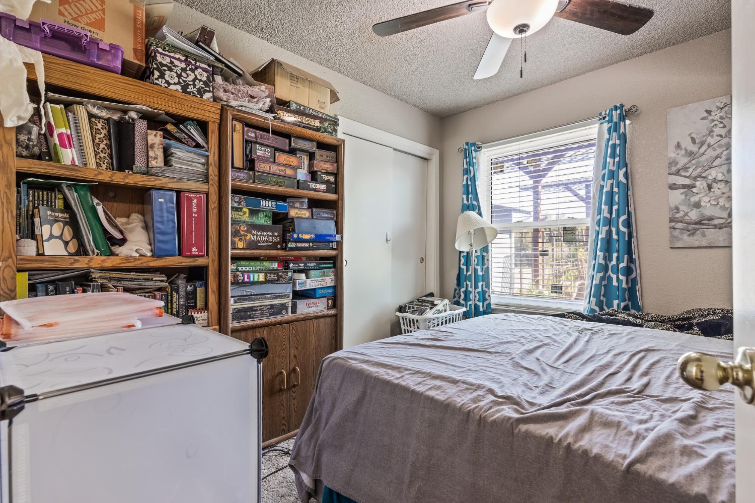 2347 N Ring Ave, Fresno, CA 93723