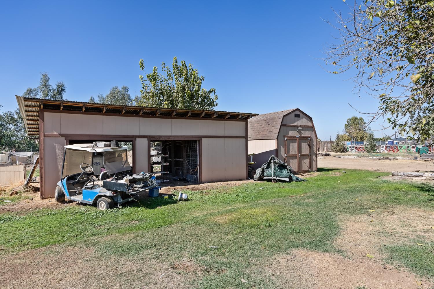 2347 N Ring Ave, Fresno, CA 93723