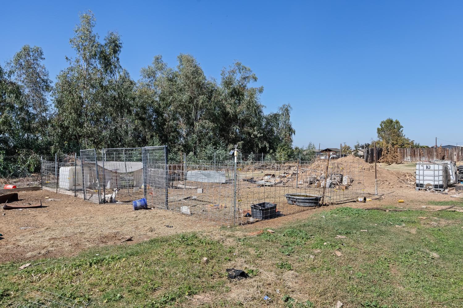 2347 N Ring Ave, Fresno, CA 93723