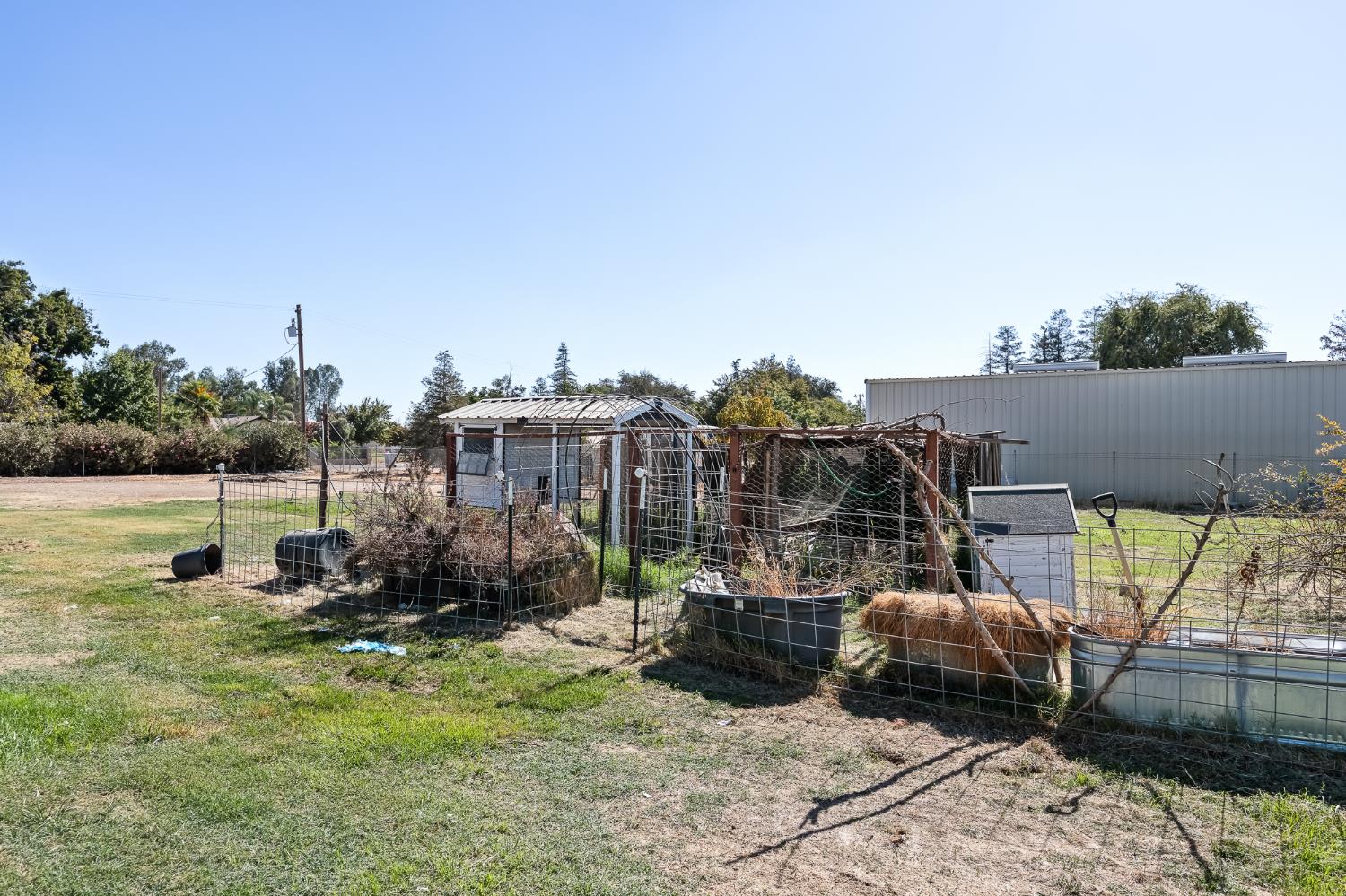 2347 N Ring Ave, Fresno, CA 93723